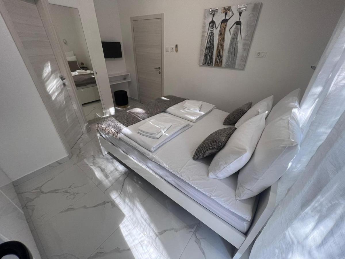 Apartments Iskra Rovinj Extérieur photo