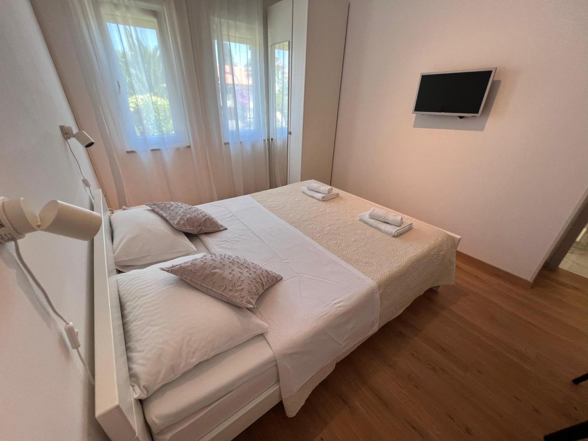 Apartments Iskra Rovinj Extérieur photo